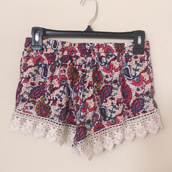 BOHO Shorts💓Pink Paisley Lace Beach Summer Lounge - Picture 2 of 8